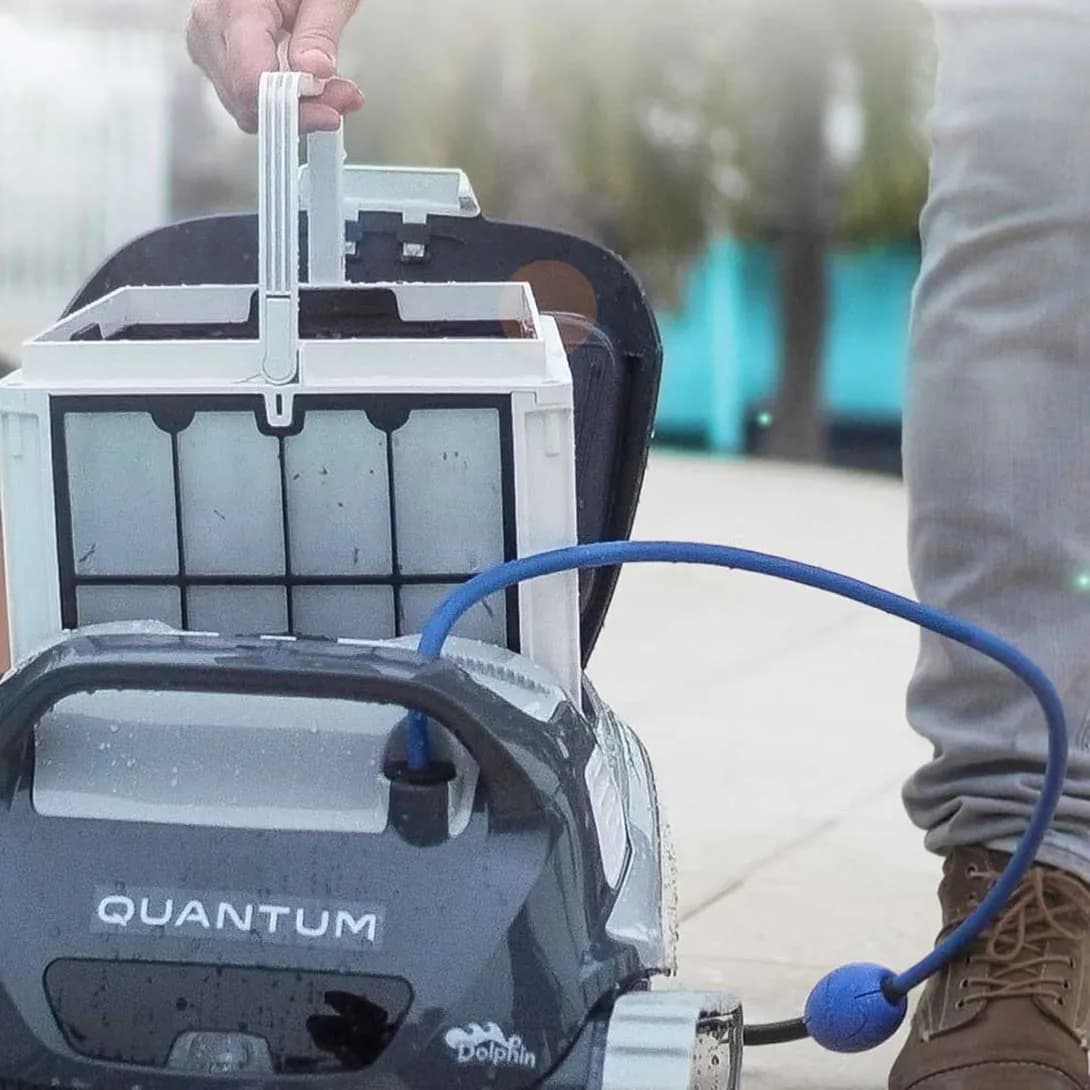 Dolphin Quantum robotic pool cleaner